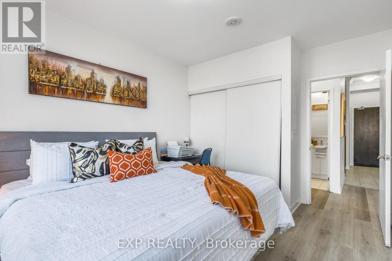 1609 - 840 Queens Plate Drive, Toronto, ON - Indoor Photo Showing Bedroom