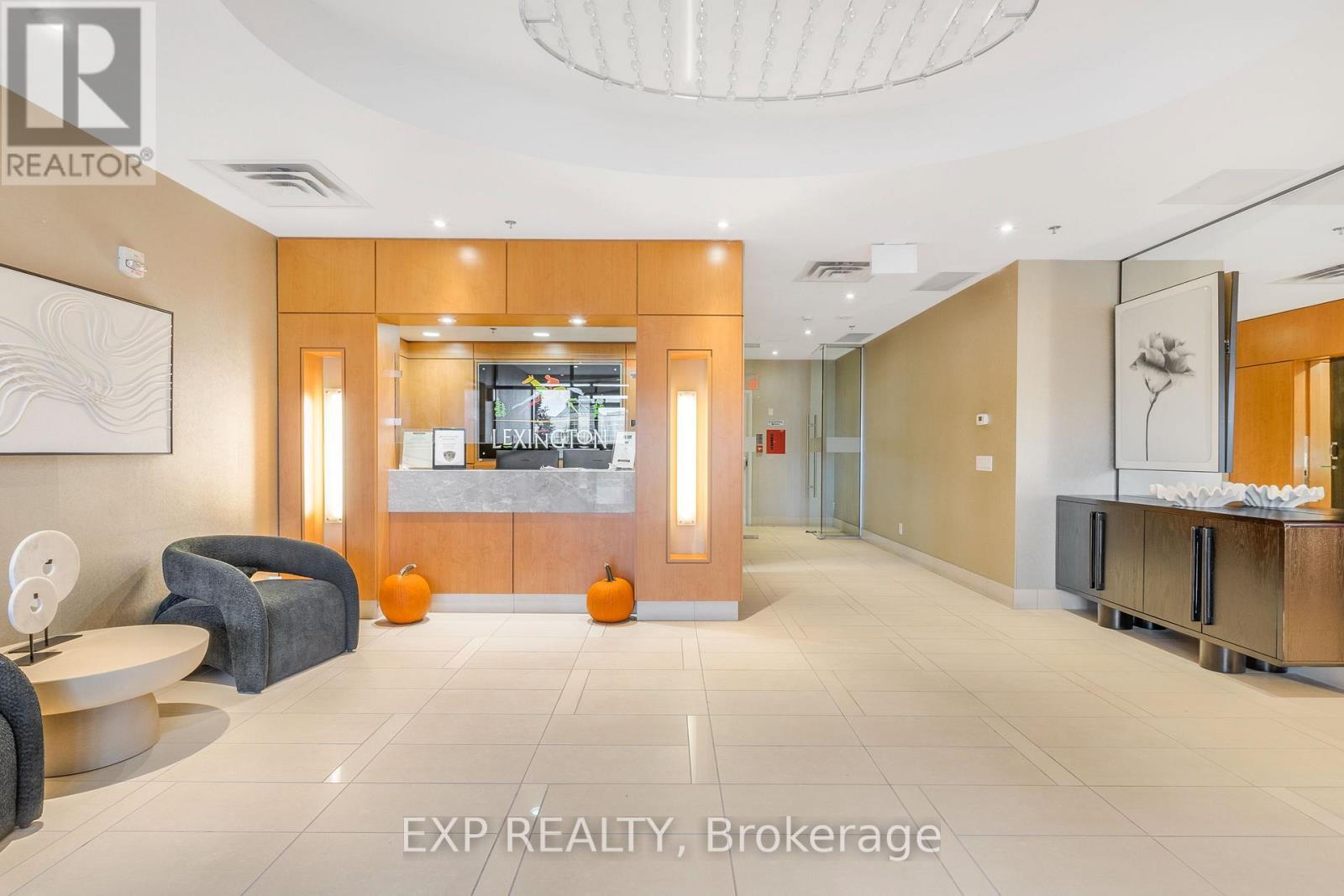 1609 - 840 Queens Plate Drive, Toronto, ON - Indoor Photo Showing Other Room