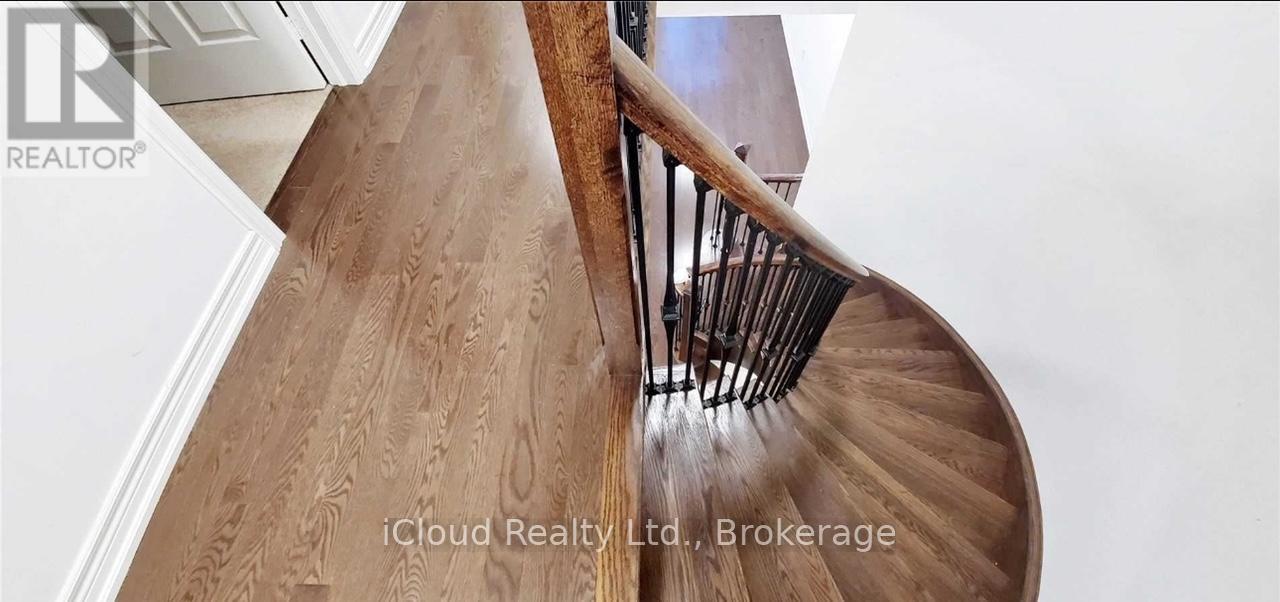 3467 Fourth Line, Oakville, ON - Indoor Photo Showing Other Room