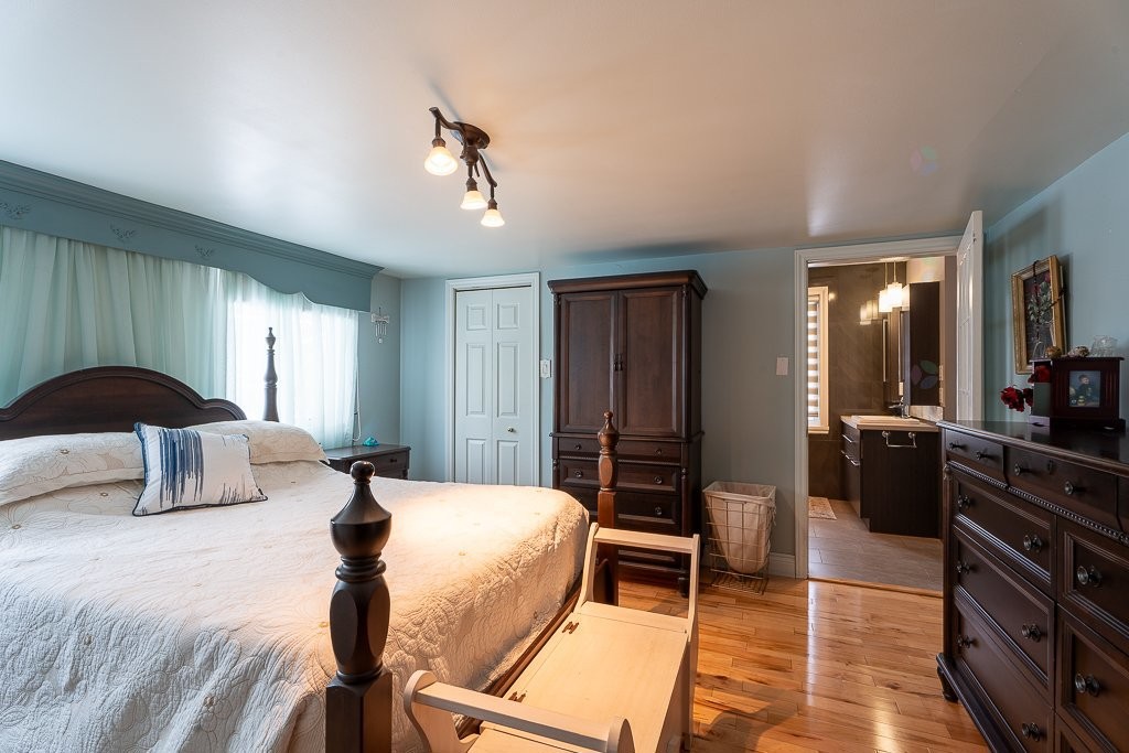 Chambre à coucher principale - 320Z 11E Rang, Wickham, QC