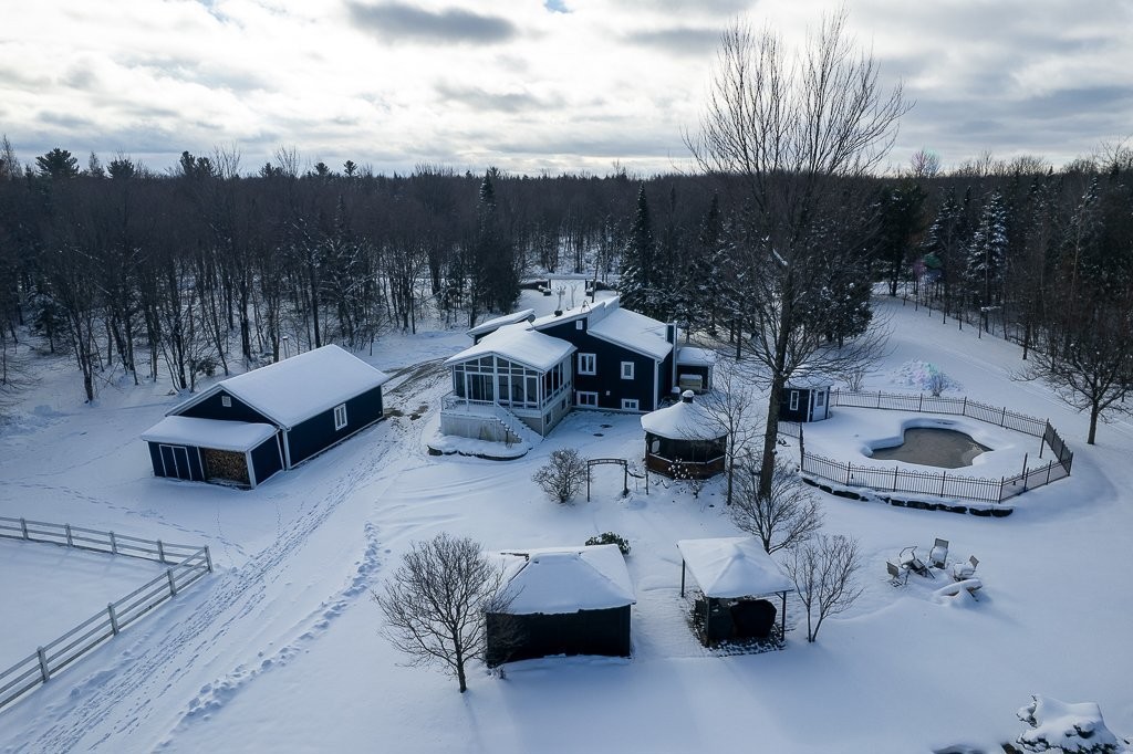 Face arrière - 320Z 11E Rang, Wickham, QC