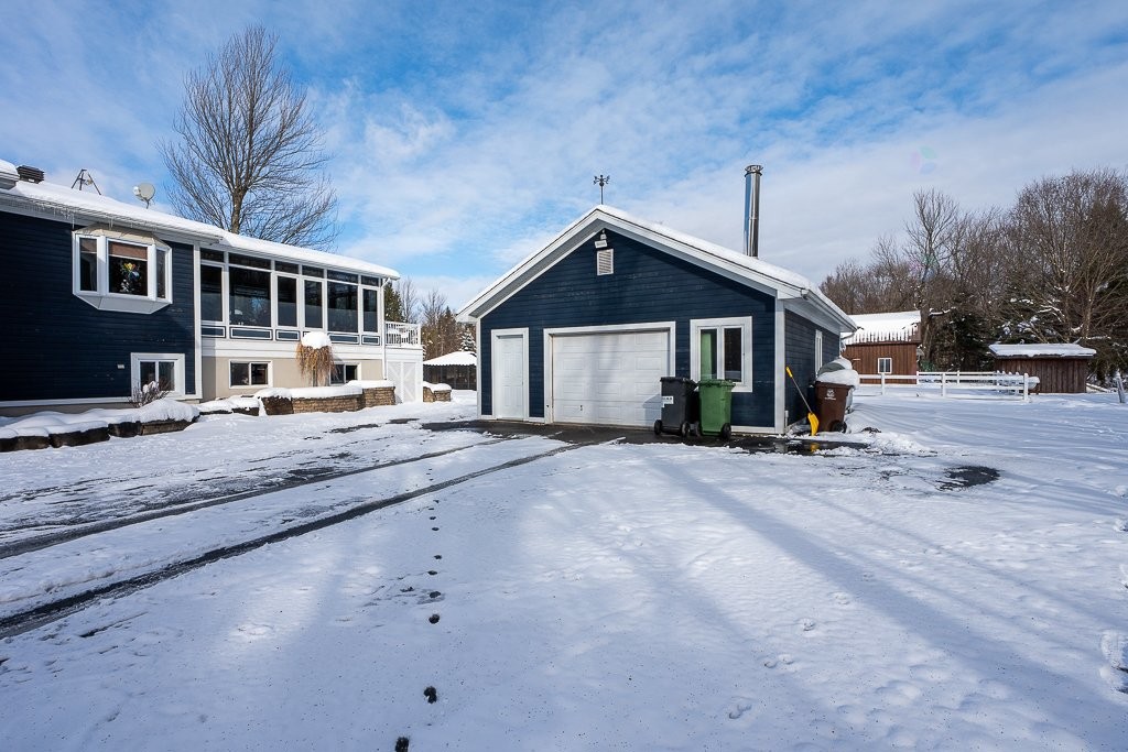 Garage - 320Z 11E Rang, Wickham, QC