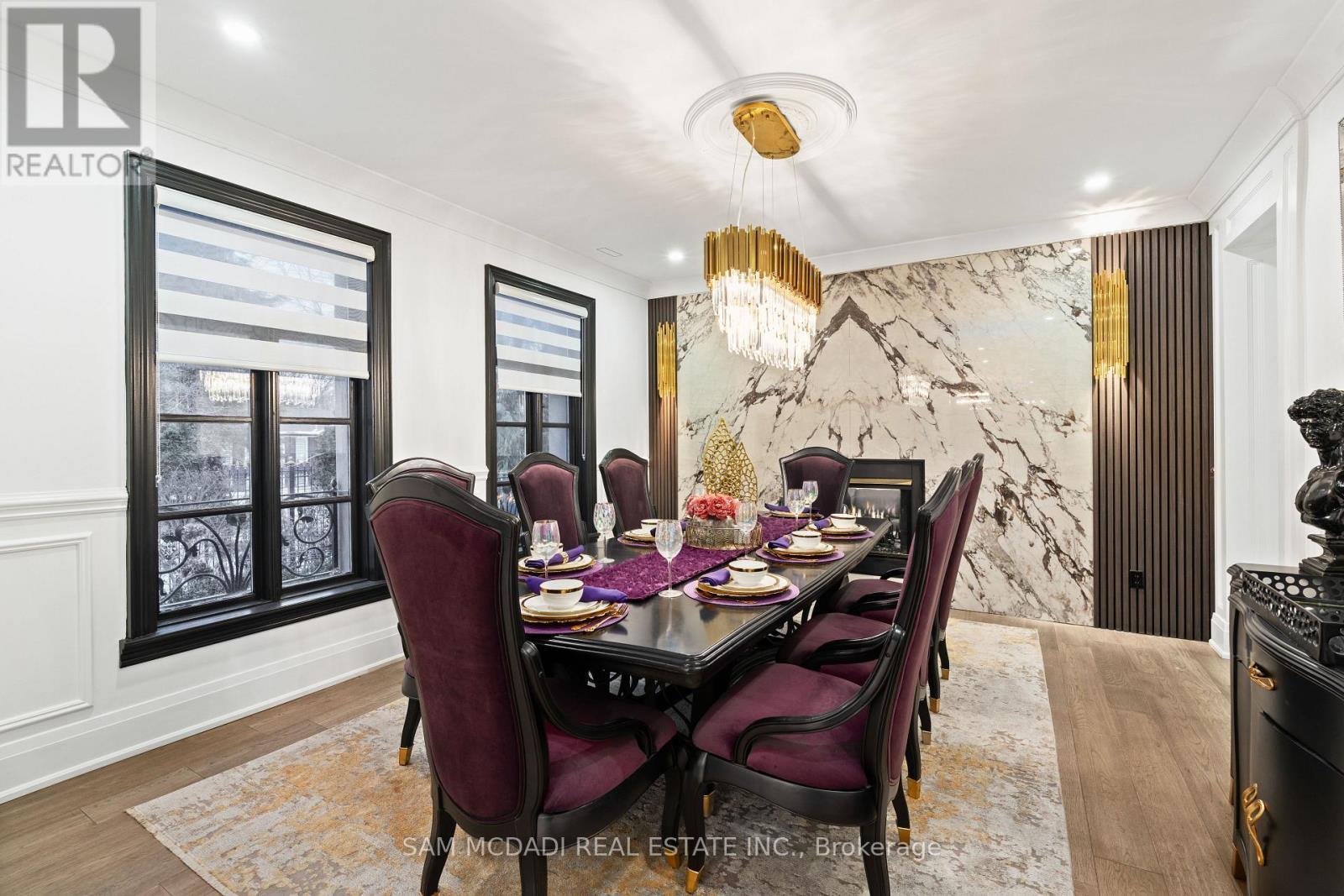 1540 Mississauga Road, Mississauga, ON - Indoor Photo Showing Dining Room