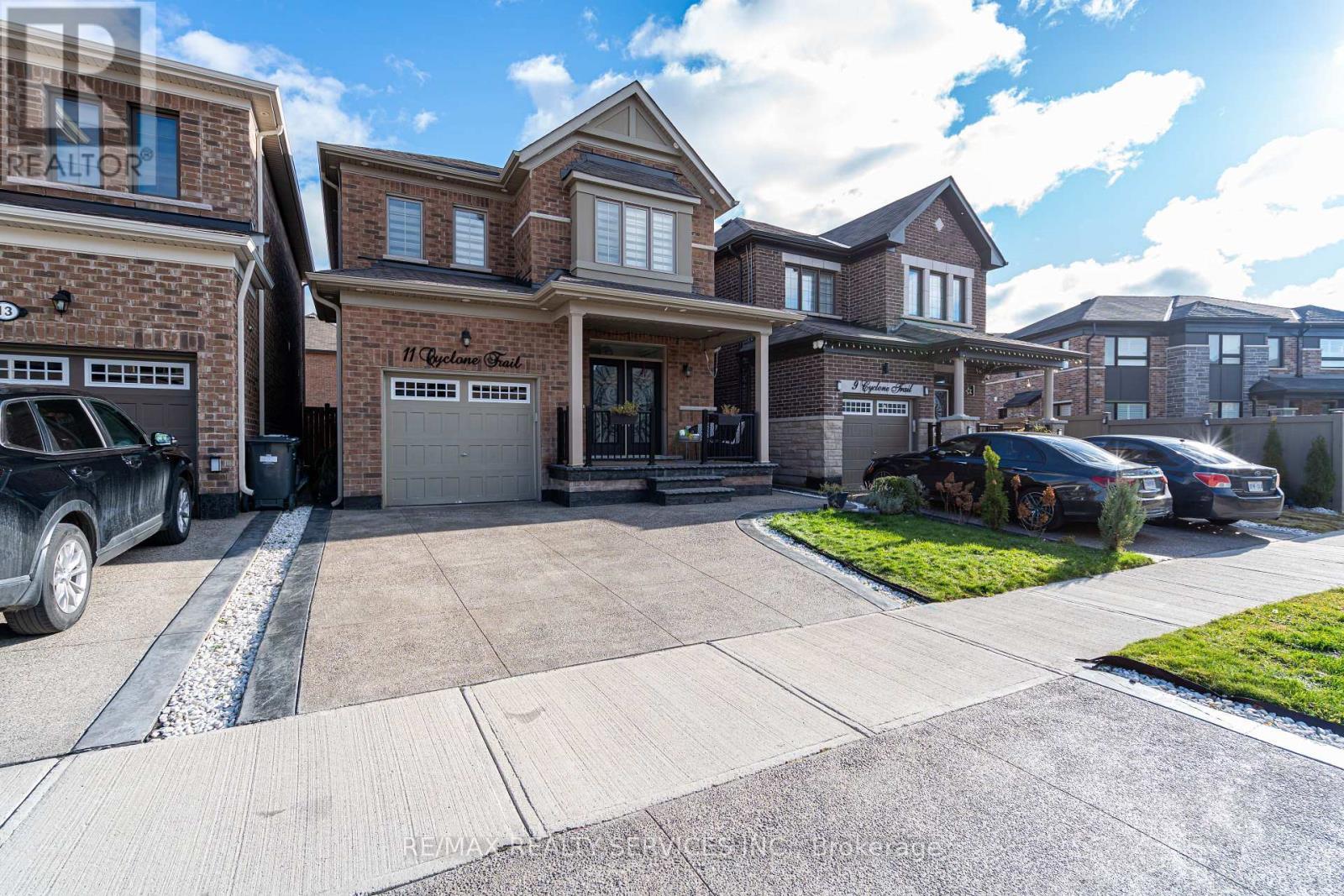 11 Cyclone Trail, Brampton, ON - Outdoor With Facade