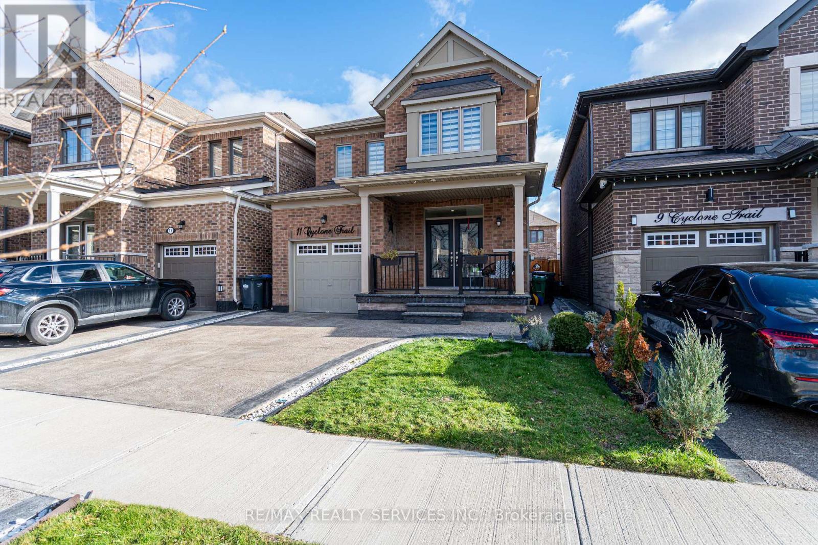 11 Cyclone Trail, Brampton, ON - Outdoor With Facade