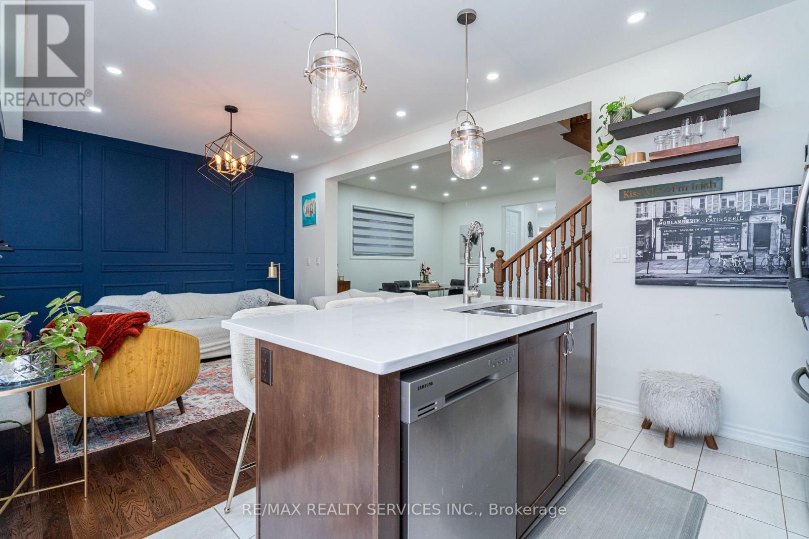 11 Cyclone Trail, Brampton, ON - Indoor