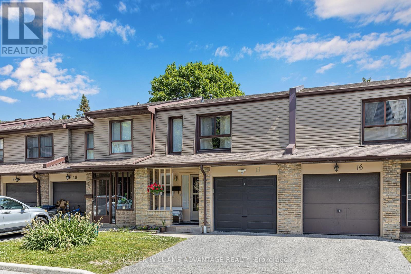 17 - 1051 Sandhurst Circle, Toronto, ON - Outdoor With Facade