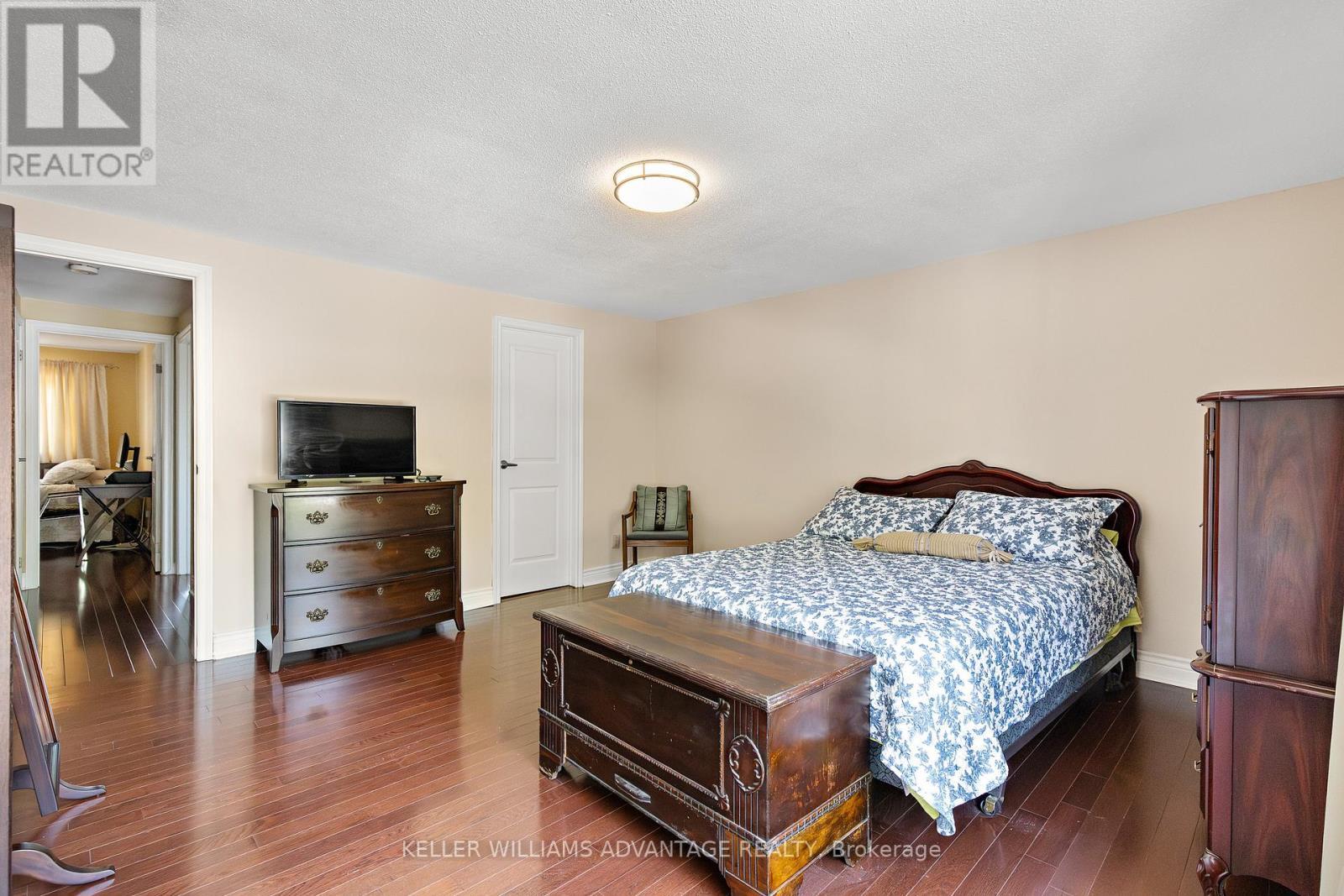 17 - 1051 Sandhurst Circle, Toronto, ON - Indoor Photo Showing Bedroom