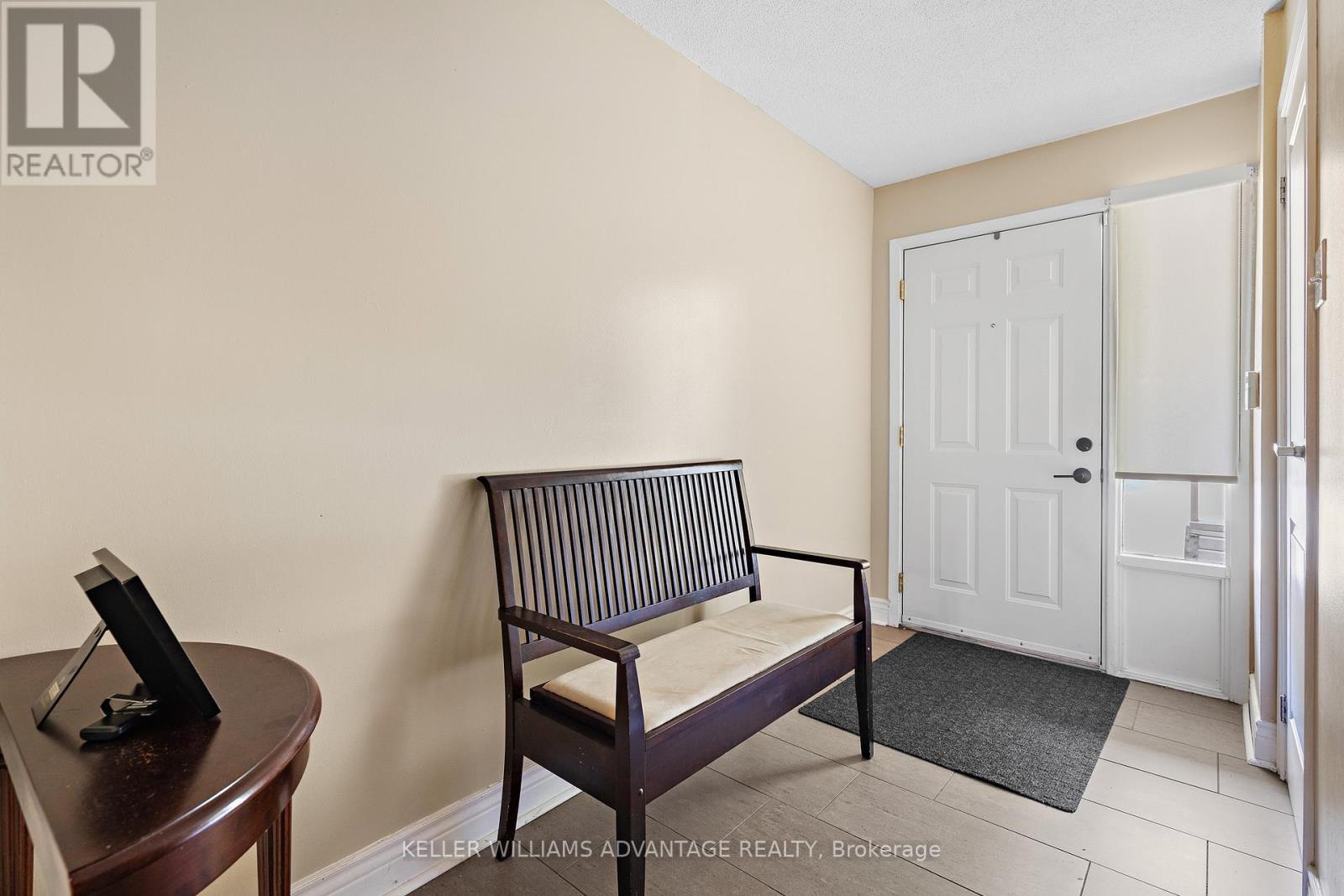 17 - 1051 Sandhurst Circle, Toronto, ON - Indoor