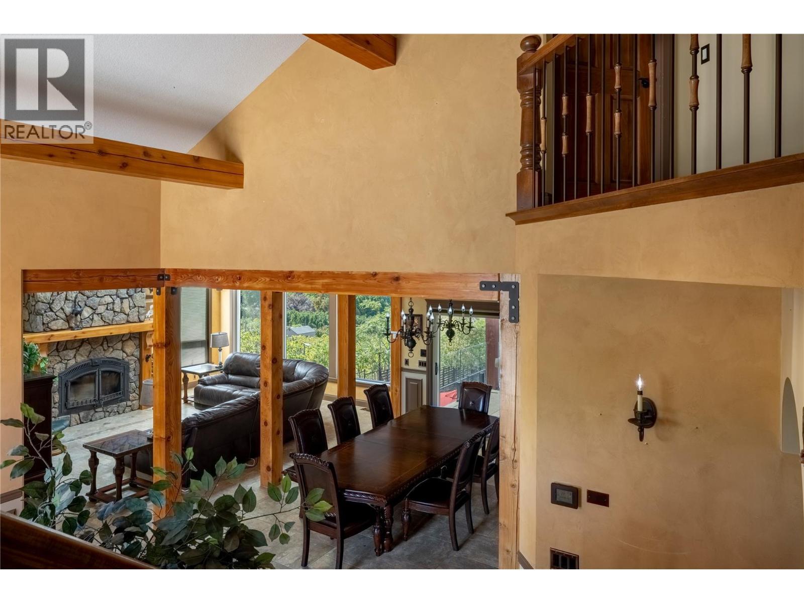 1727 Davidson Road, Lake Country, BC - Indoor