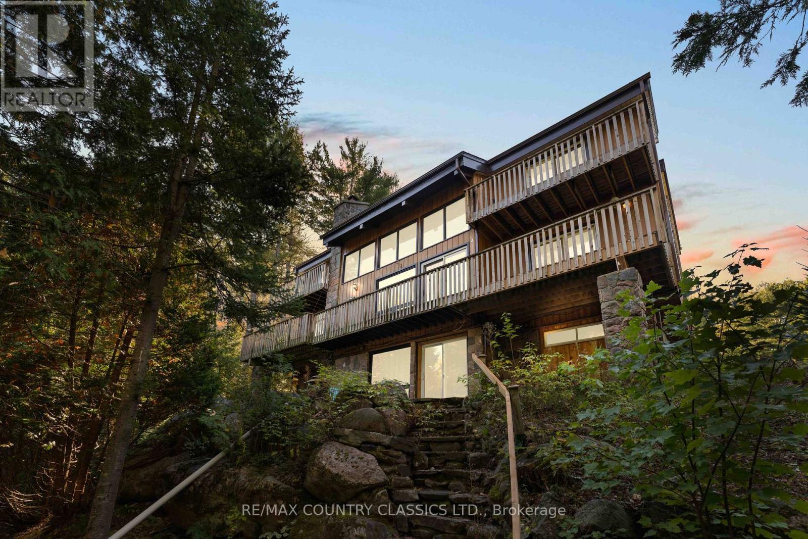 13 Lorbetskie Road, Madawaska Valley, ON - Outdoor