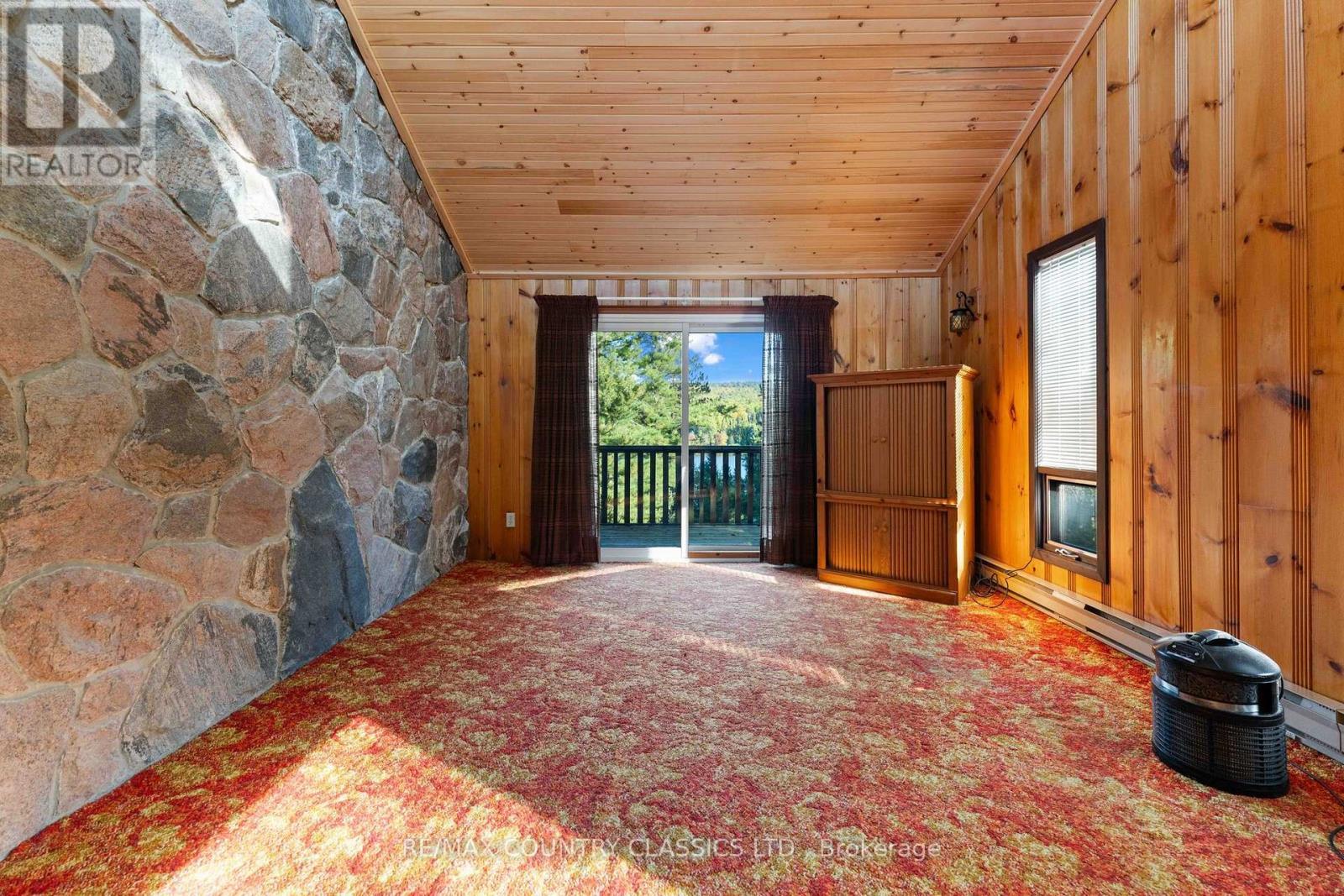 13 Lorbetskie Road, Madawaska Valley, ON - Indoor Photo Showing Other Room
