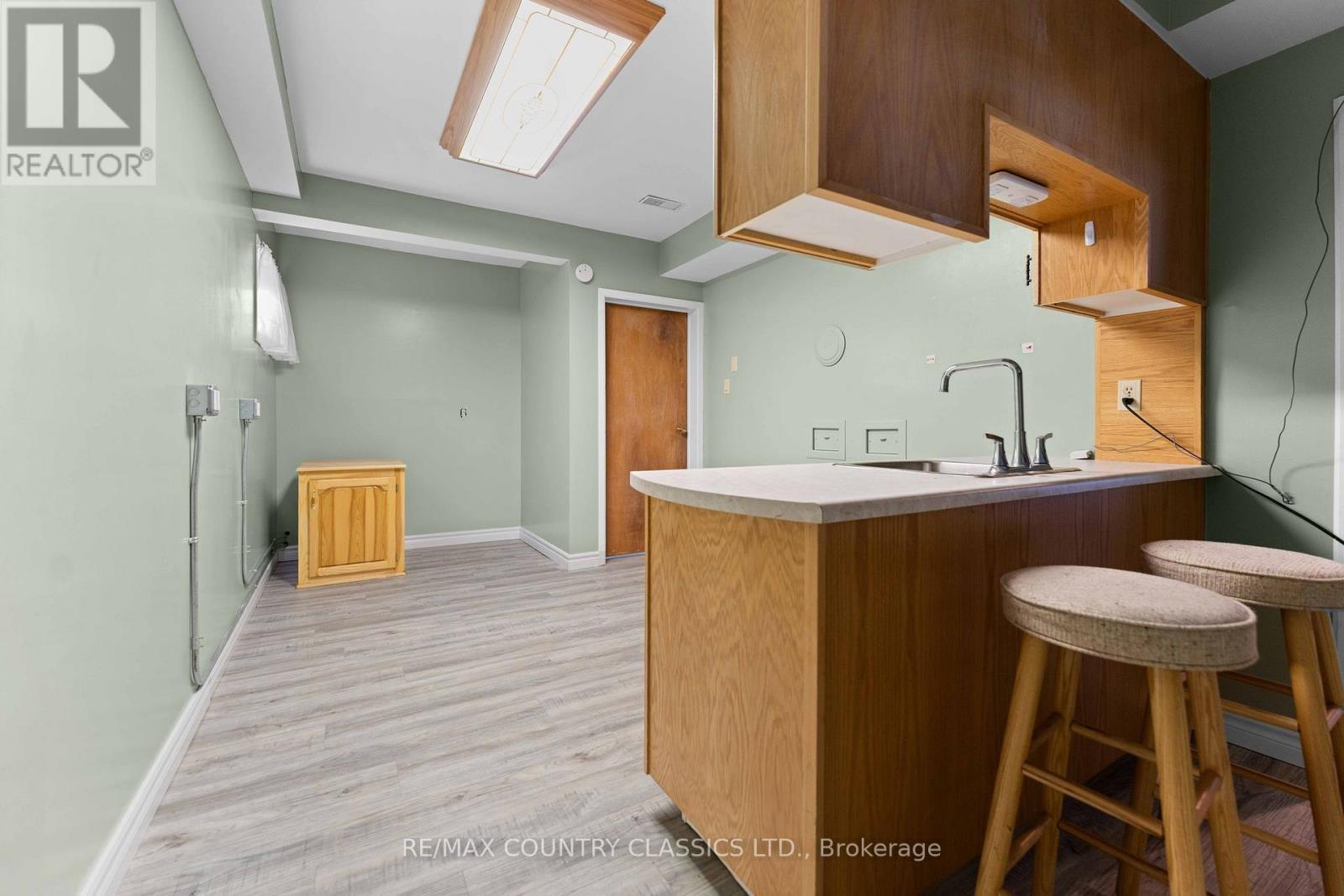 13 Lorbetskie Road, Madawaska Valley, ON - Indoor