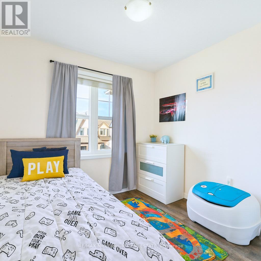 53 Colonel Frank Ching Crescent N, Brampton, ON - Indoor Photo Showing Bedroom