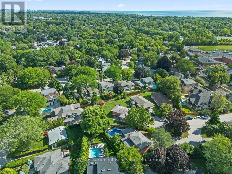 231 Southwood Court, Oakville (Br Bronte), ON - Outdoor With View