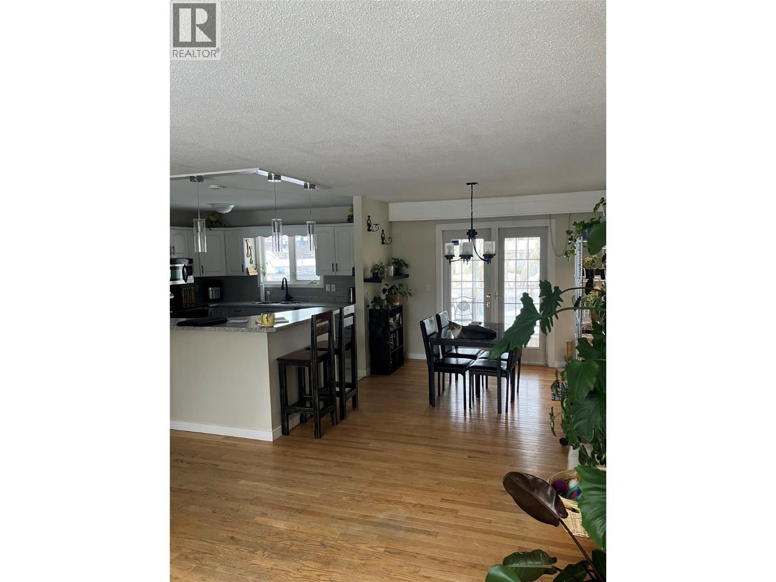 10 Beryl Drive, Logan Lake, BC - Indoor