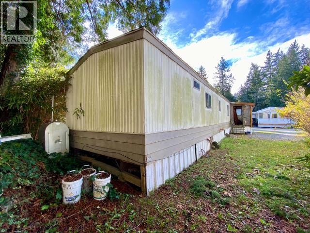 19-8425 Highway 101, Powell River, BC - Outdoor