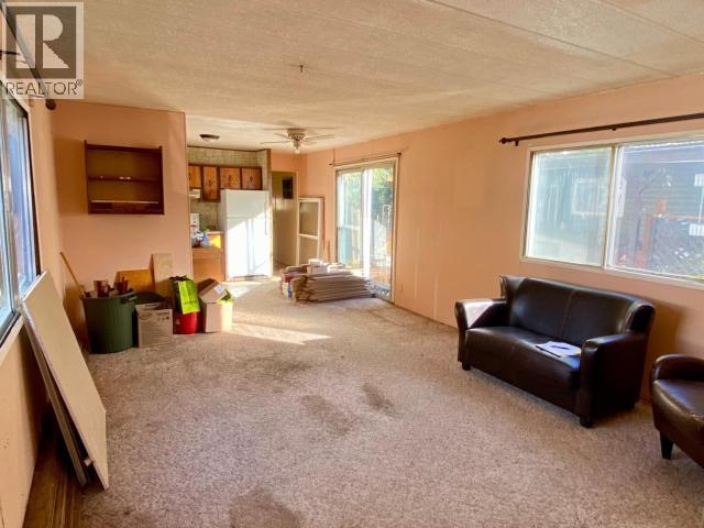 19-8425 Highway 101, Powell River, BC - Indoor