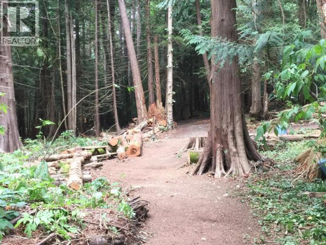 19-8425 Highway 101, Powell River, BC - Outdoor