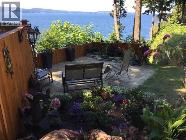 19-8425 Highway 101, Powell River, BC - Outdoor With Body Of Water