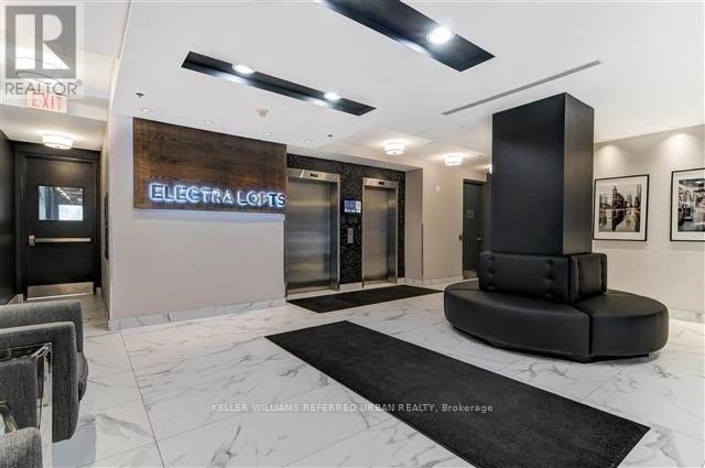 426 - 1029 King Street W, Toronto, ON - Indoor Photo Showing Other Room