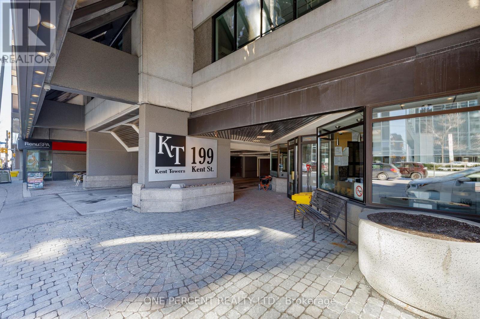 1103 - 199 Kent Street, Ottawa, ON - Outdoor