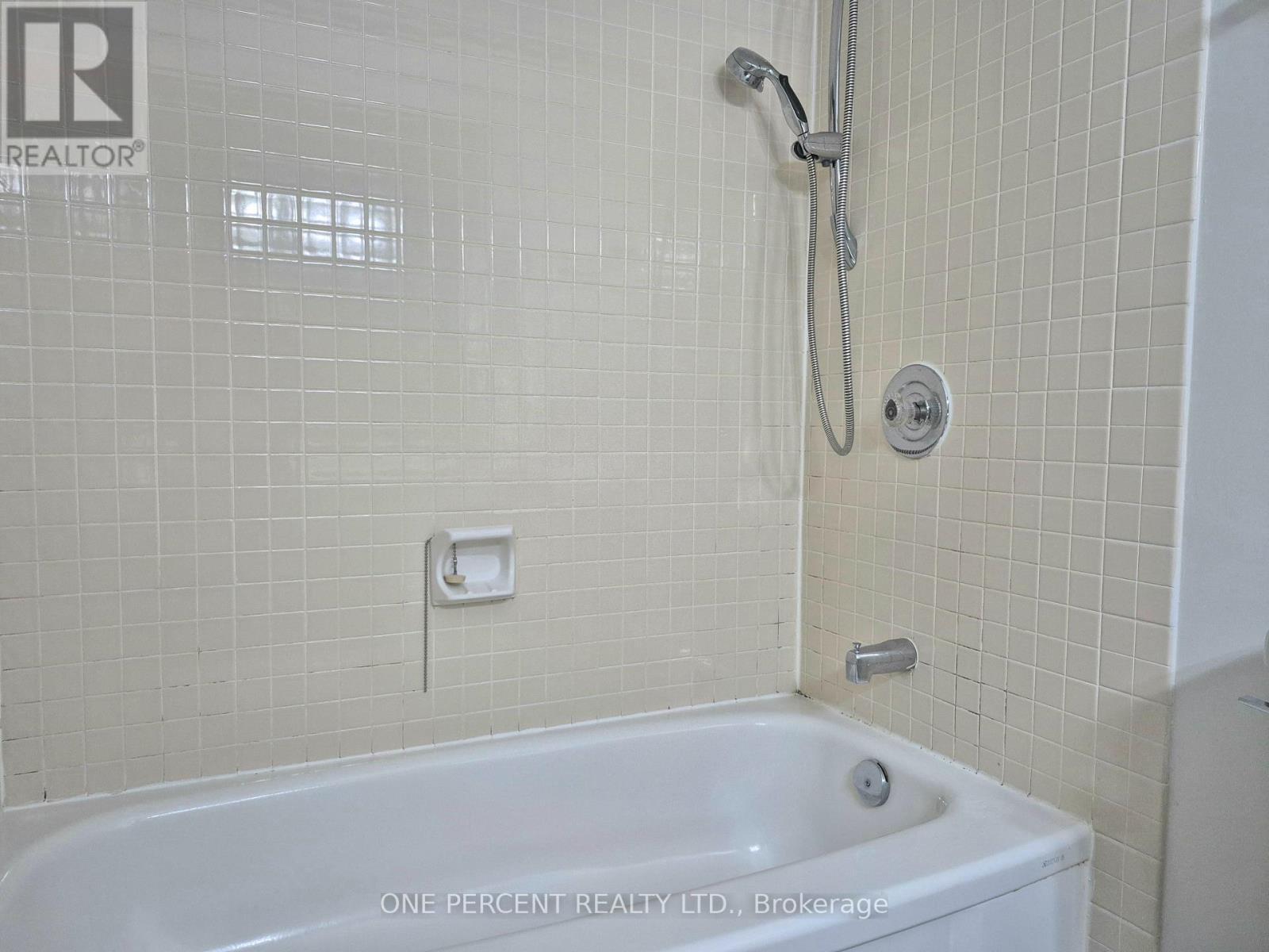 1103 - 199 Kent Street, Ottawa, ON - Indoor Photo Showing Bathroom