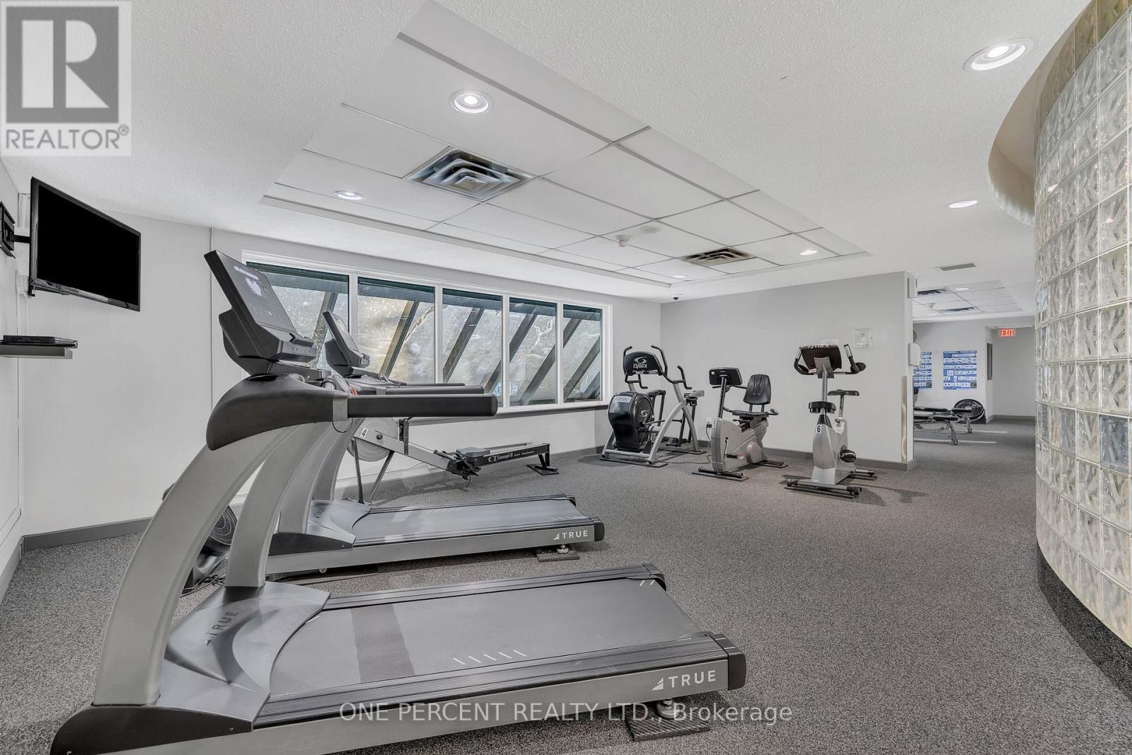 1103 - 199 Kent Street, Ottawa, ON - Indoor Photo Showing Gym Room