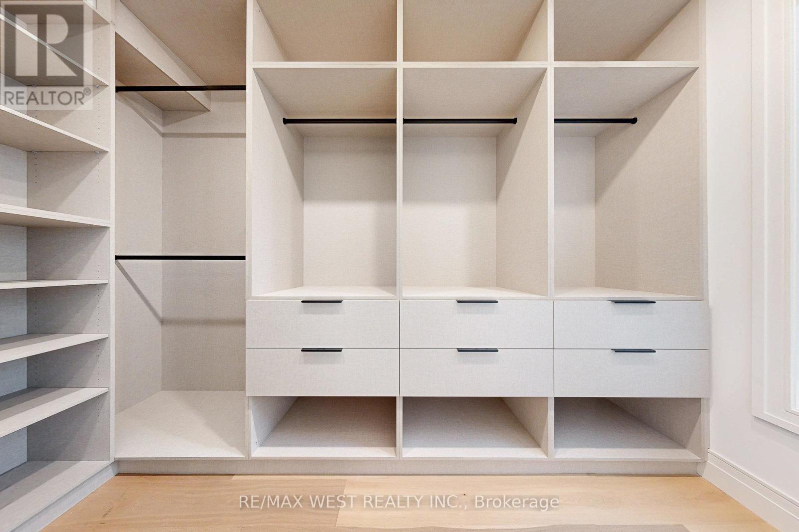 4 - 2639 R Dundas Street W, Toronto, ON - Indoor With Storage