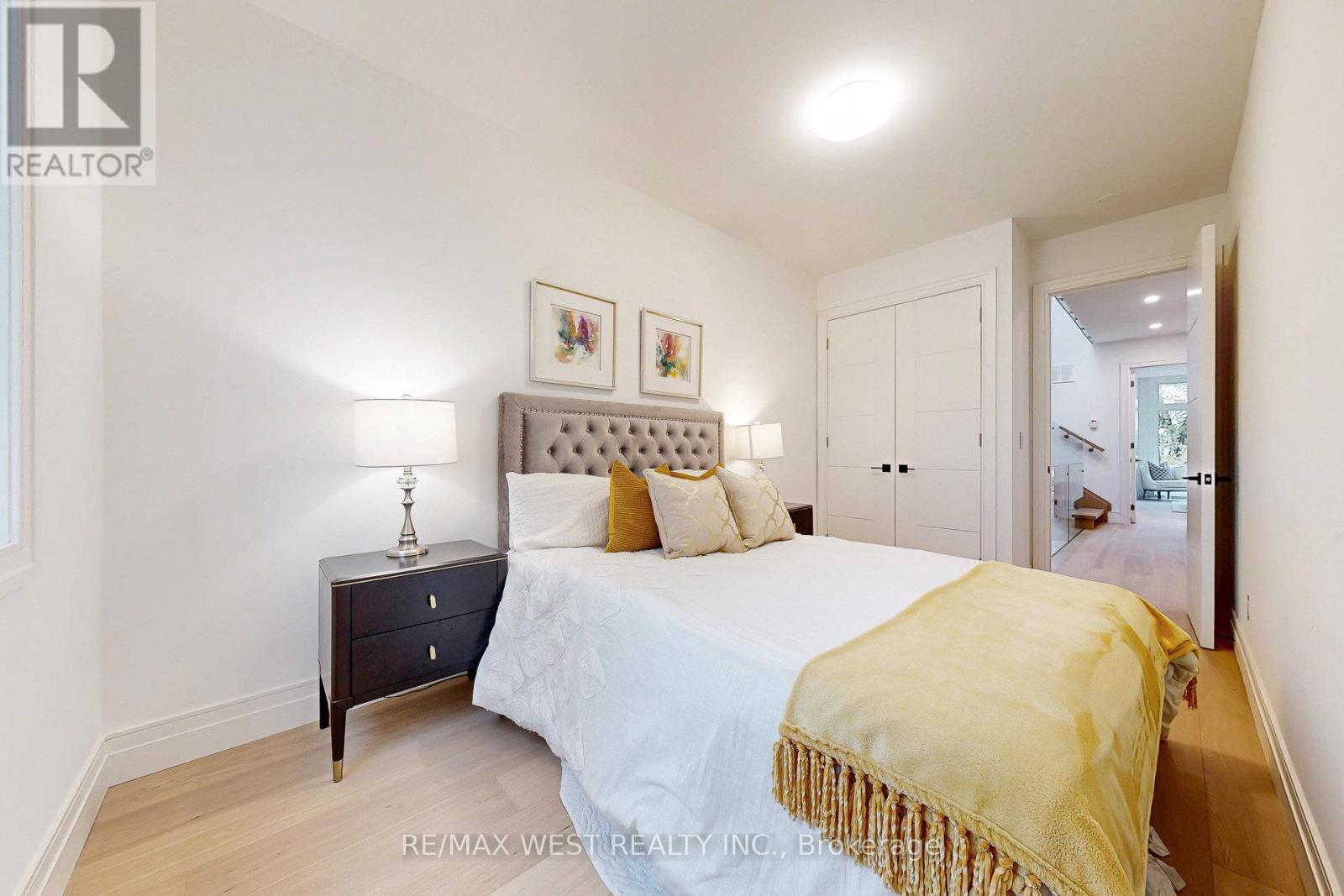 4 - 2639 R Dundas Street W, Toronto, ON - Indoor Photo Showing Bedroom