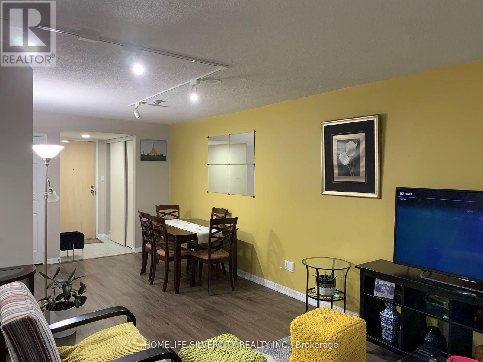 2201 - 50 Eglinton Avenue W, Mississauga, ON - Indoor Photo Showing Other Room