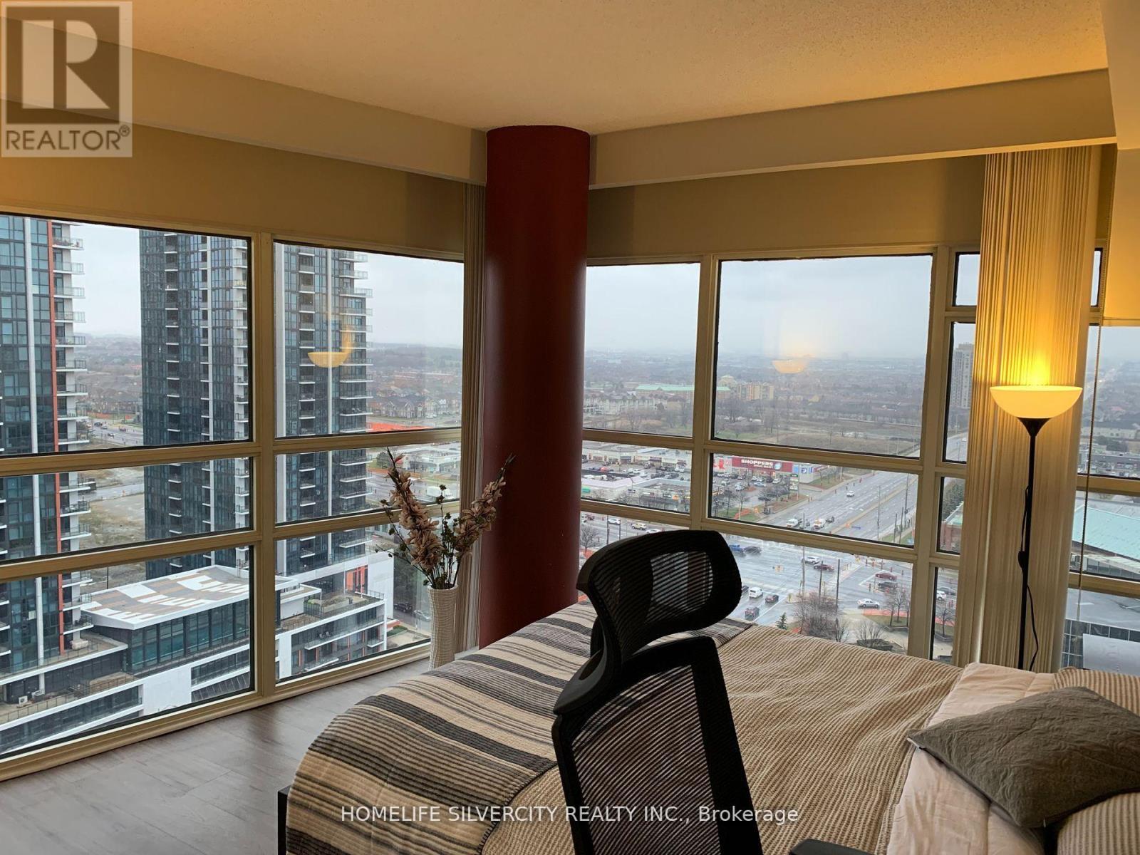 2201 - 50 Eglinton Avenue W, Mississauga, ON - Indoor