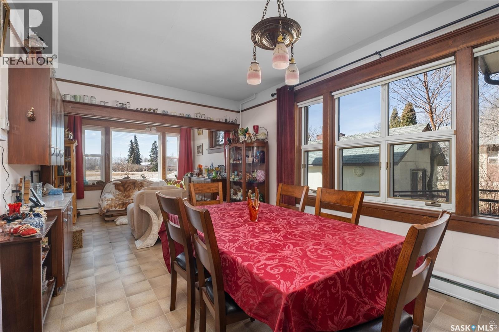 609 Main Street, St. Louis Rm No. 431, SK - Indoor Photo Showing Dining Room