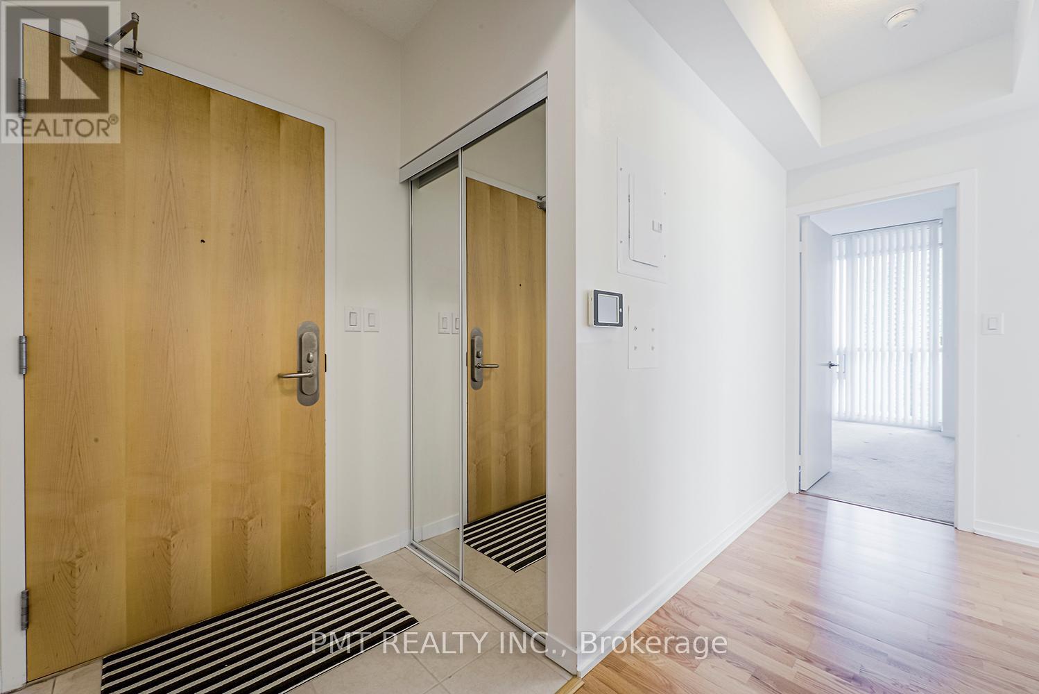 1707 - 55 Bremner Boulevard, Toronto, ON - Indoor