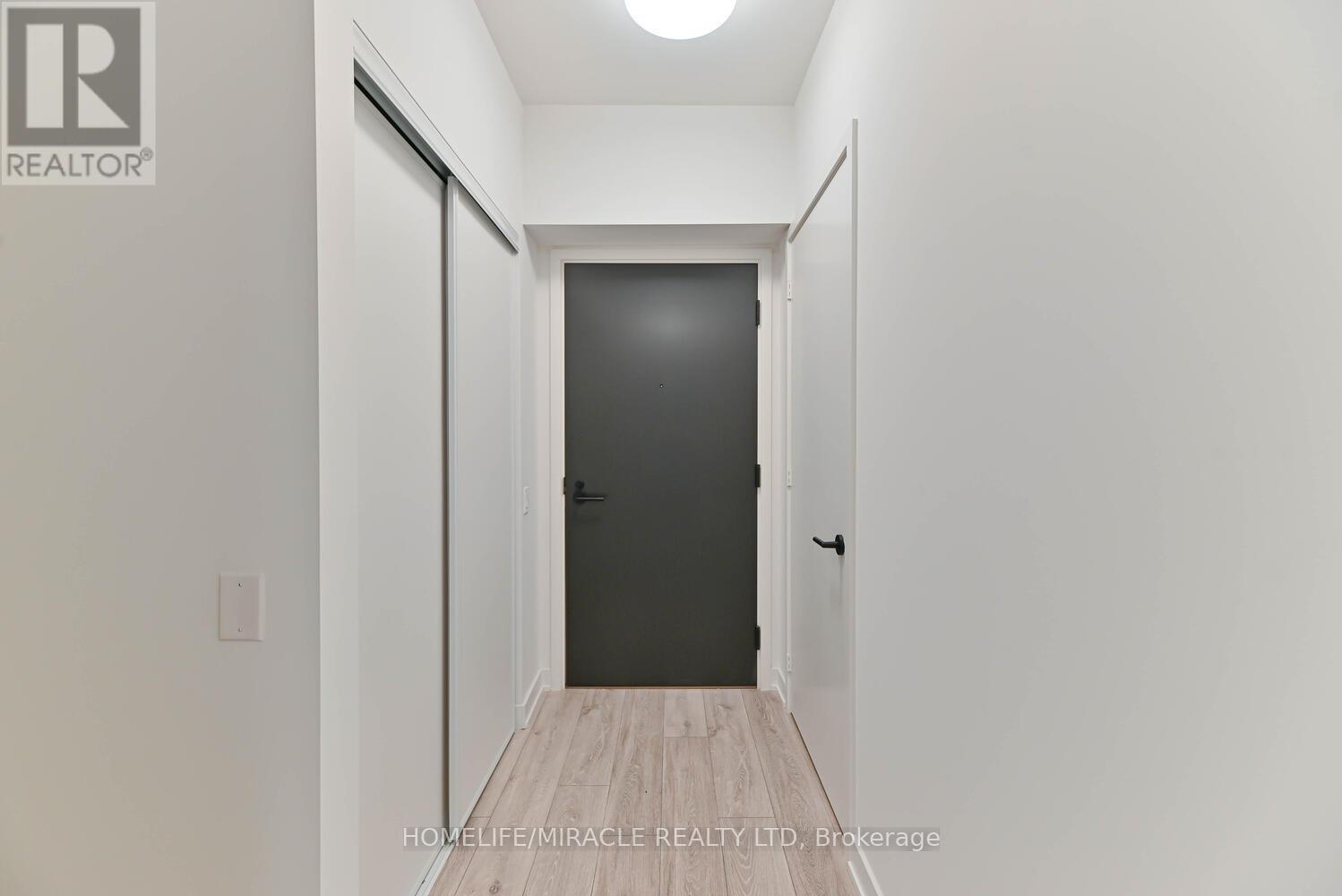 505 - 108 Peter Street, Toronto, ON - Indoor Photo Showing Other Room