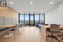 For students or working professionals who want a new atmosphere, several co-working areas are available -