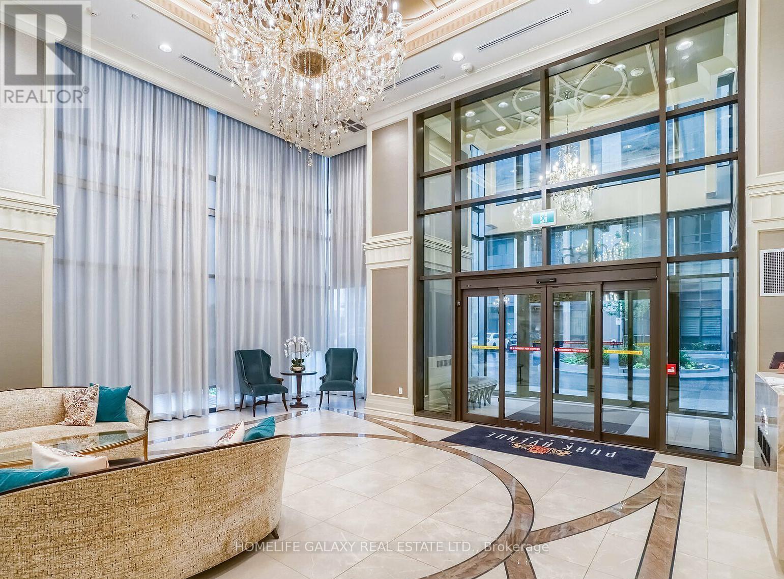 503 - 9085 Jane Street, Vaughan, ON - Indoor