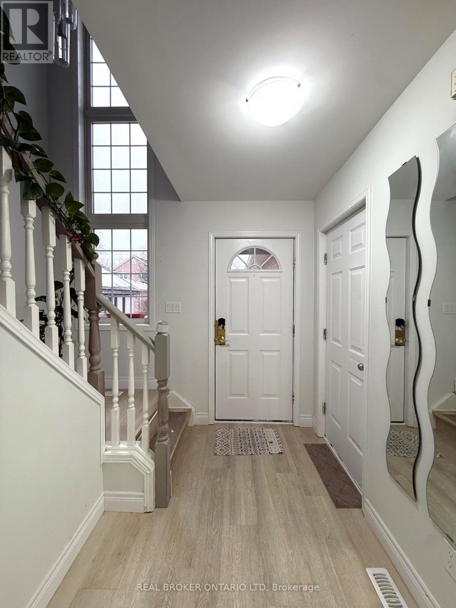 33 - 10 Chalkstone Drive, London South (South X), ON - Indoor Photo Showing Other Room