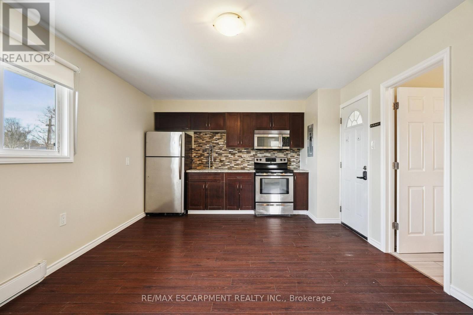 Unit B - 154 Main Street N, Guelph/Eramosa, ON