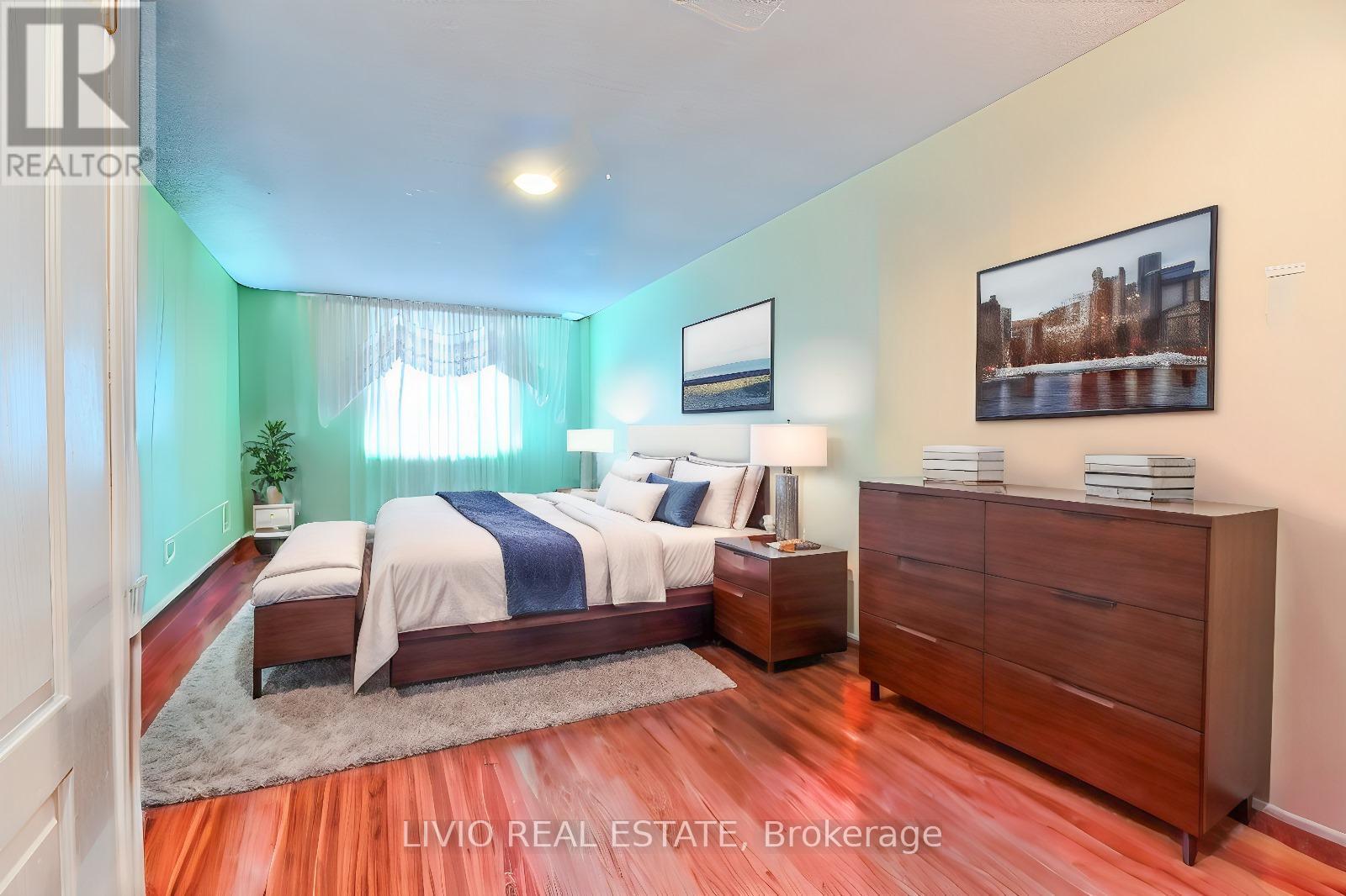 706 - 2470 Eglinton Avenue W, Toronto, ON - Indoor Photo Showing Bedroom