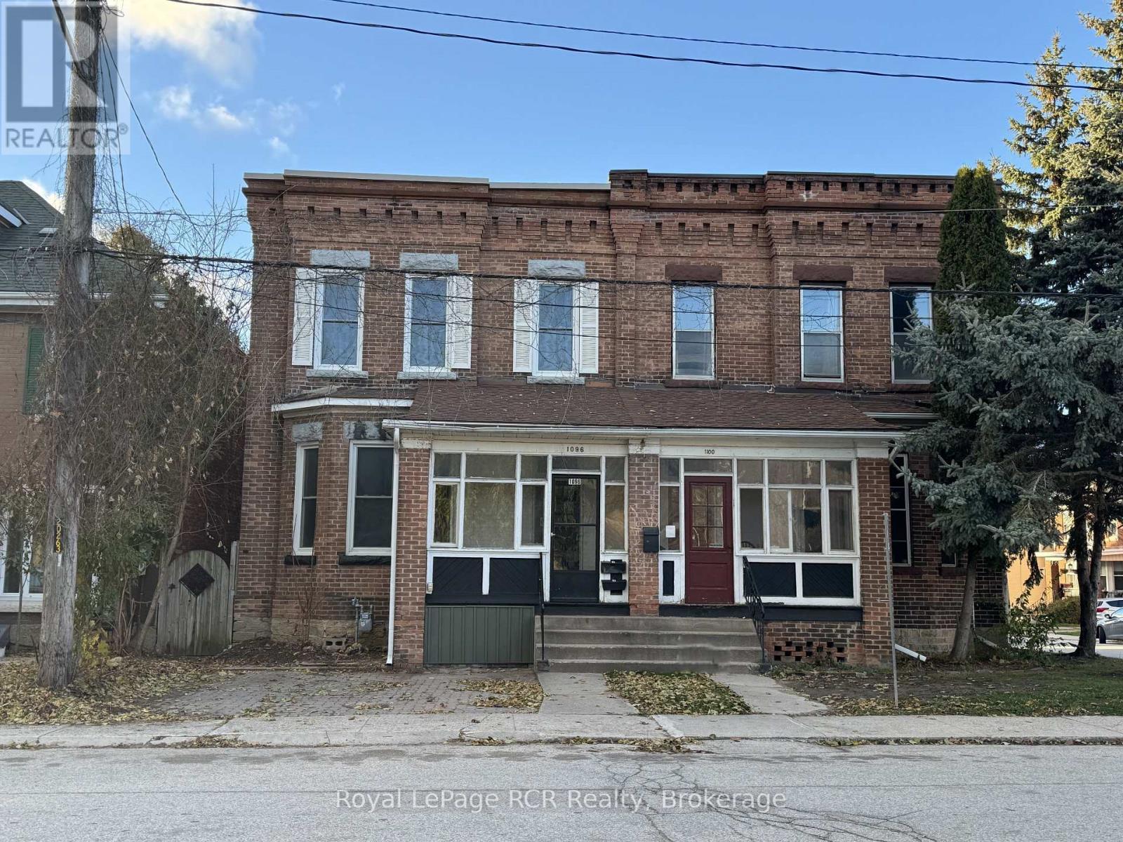 1096 4Th Avenue E, Owen Sound, ON - Outdoor With Facade