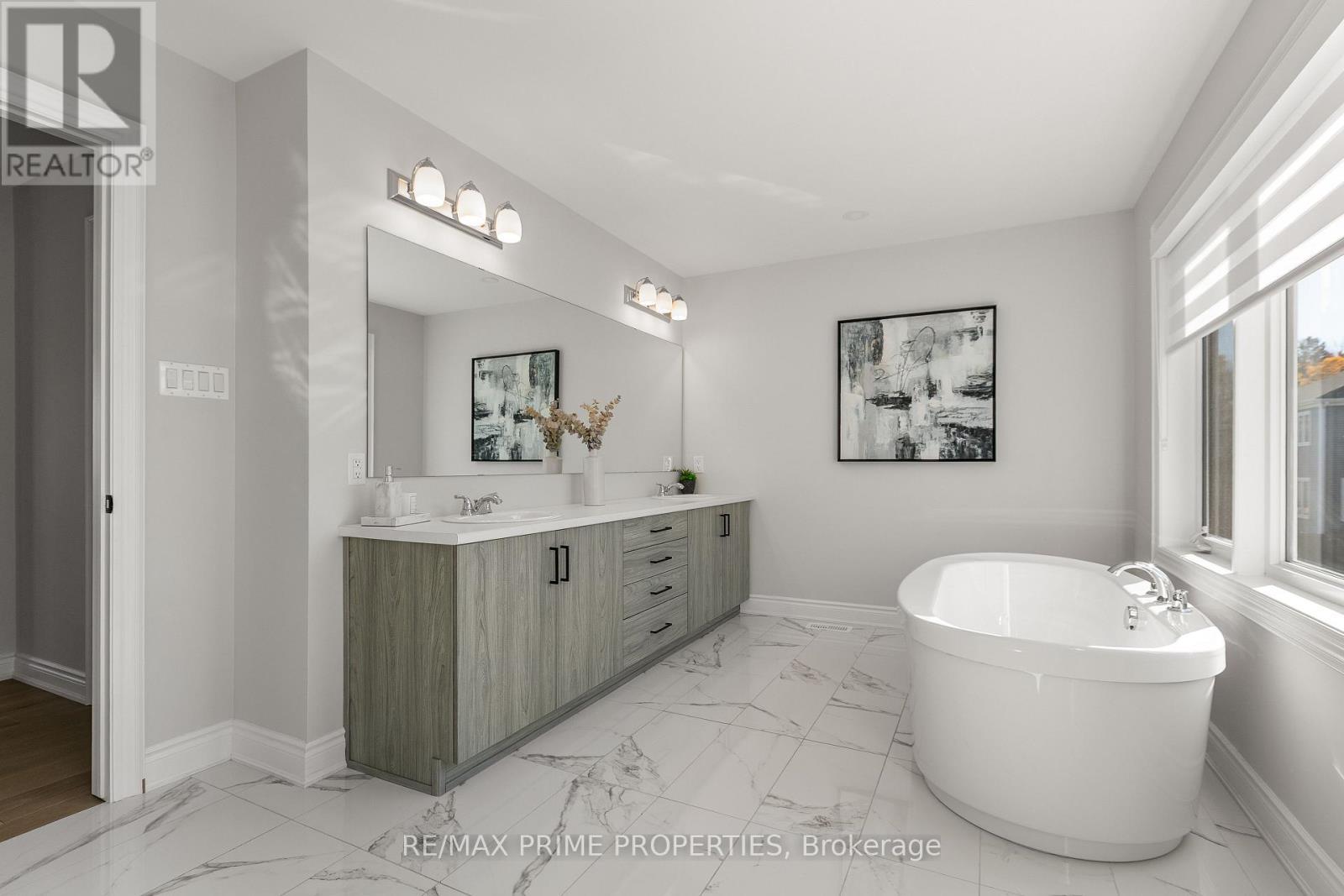 839 Mercier Crescent, Ottawa, ON - Indoor Photo Showing Bathroom