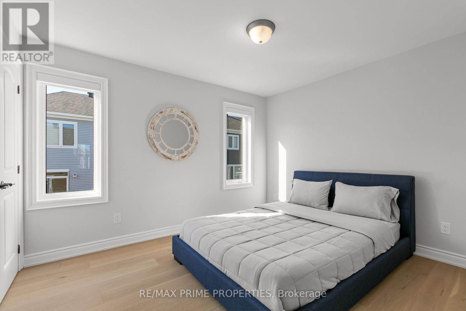 839 Mercier Crescent, Ottawa, ON - Indoor Photo Showing Bedroom