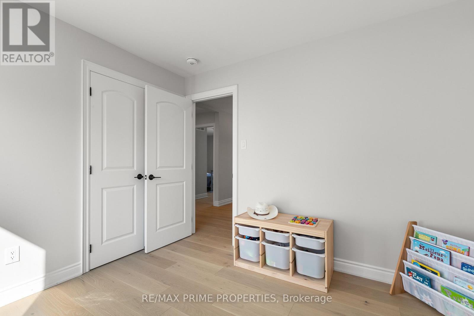 839 Mercier Crescent, Ottawa, ON - Indoor Photo Showing Other Room