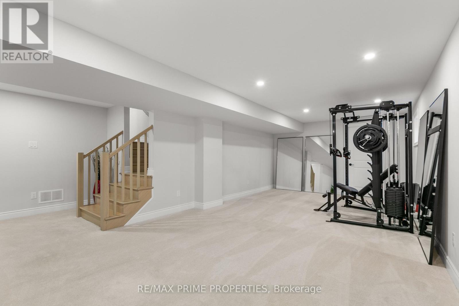 839 Mercier Crescent, Ottawa, ON - Indoor