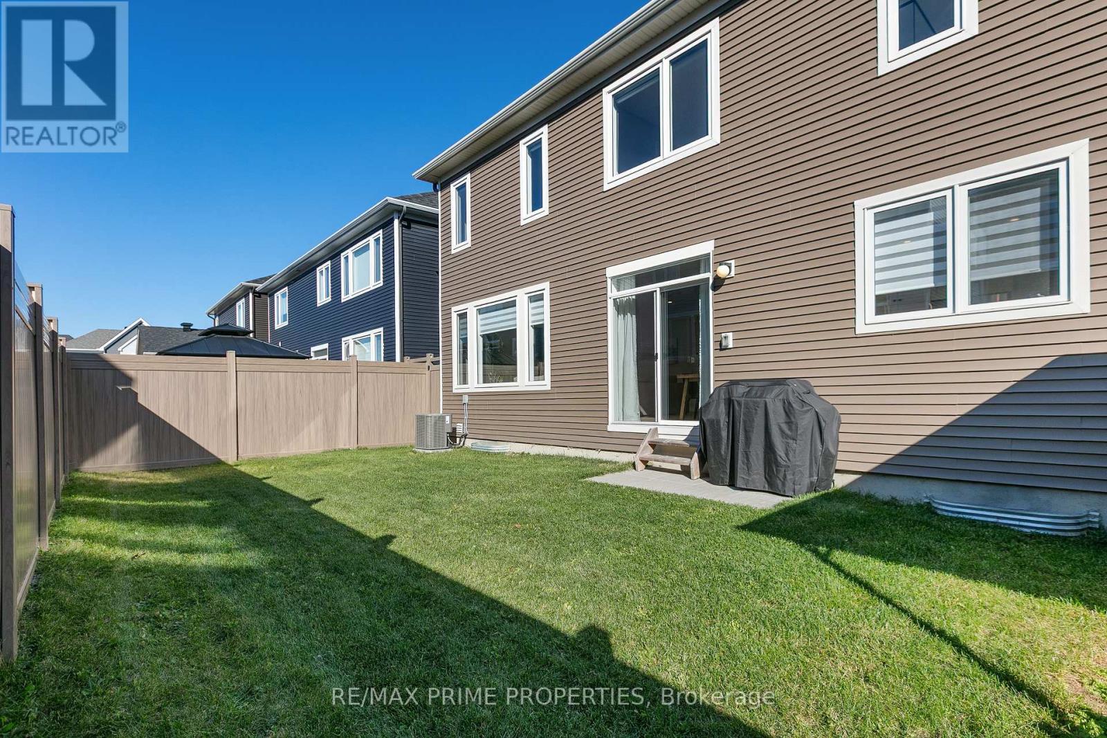 839 Mercier Crescent, Ottawa, ON - Outdoor