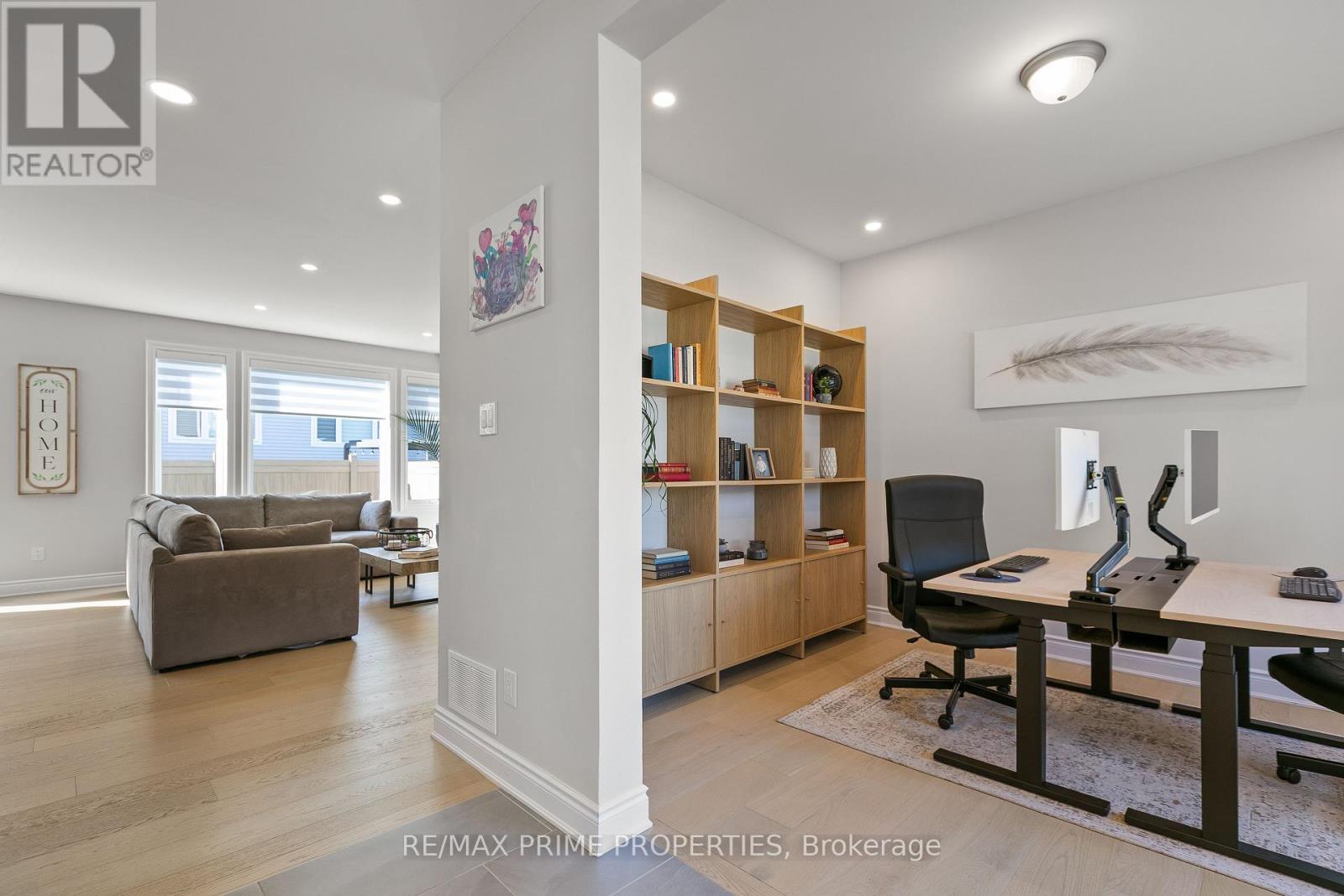 839 Mercier Crescent, Ottawa, ON - Indoor Photo Showing Office