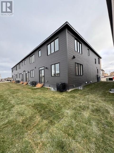 521 Galanthus Walk, Ottawa, ON - Outdoor With Exterior