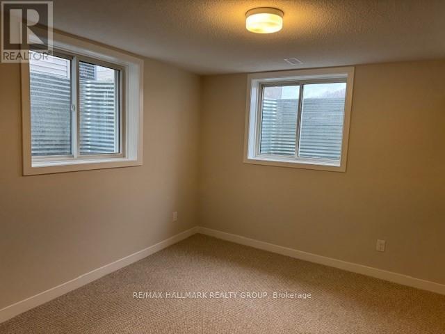 521 Galanthus Walk, Ottawa, ON - Indoor Photo Showing Other Room