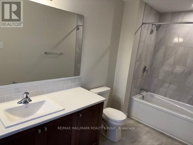 521 Galanthus Walk, Ottawa, ON - Indoor Photo Showing Bathroom
